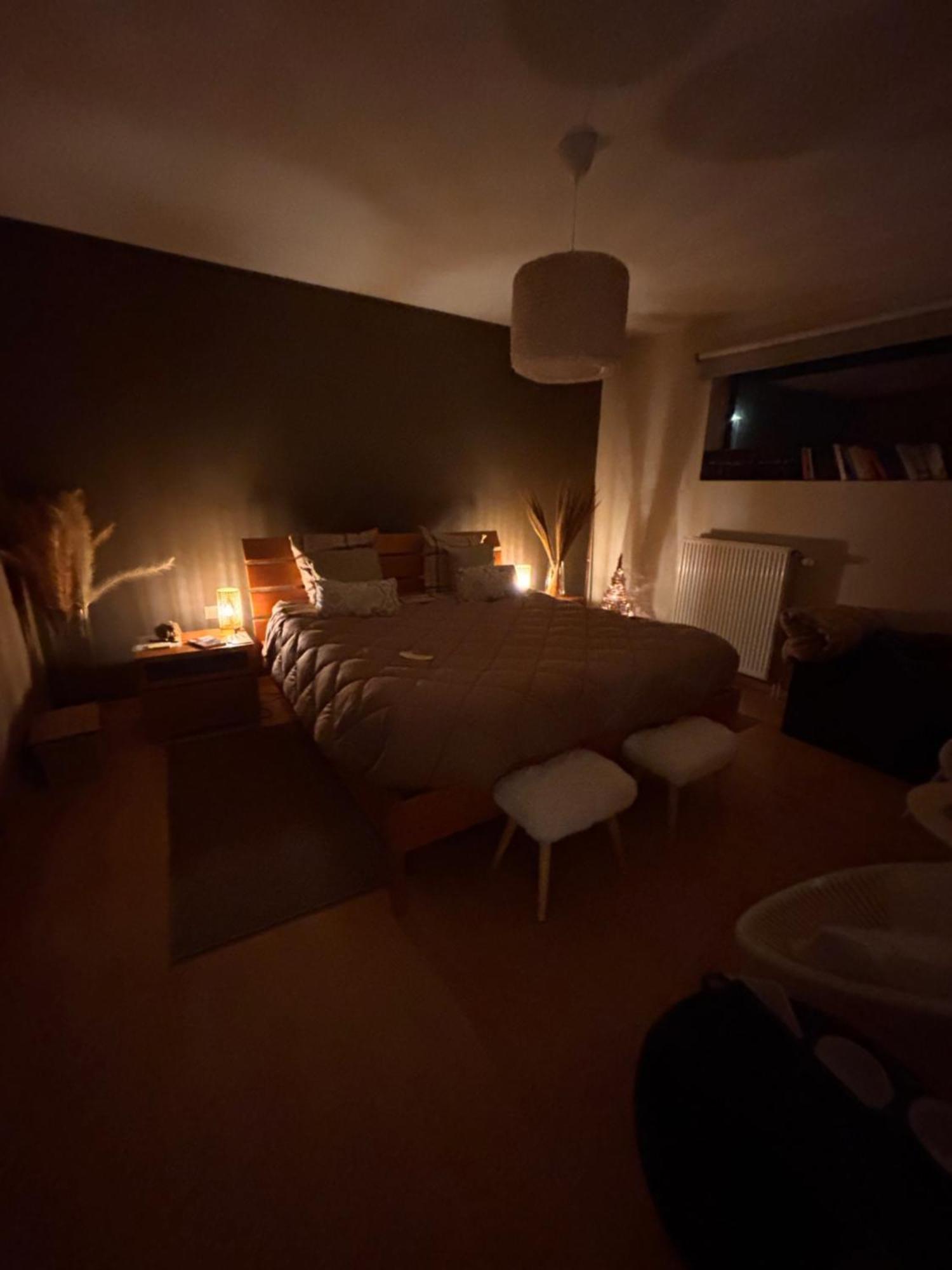 Camping La Maison Noire Au Coin *